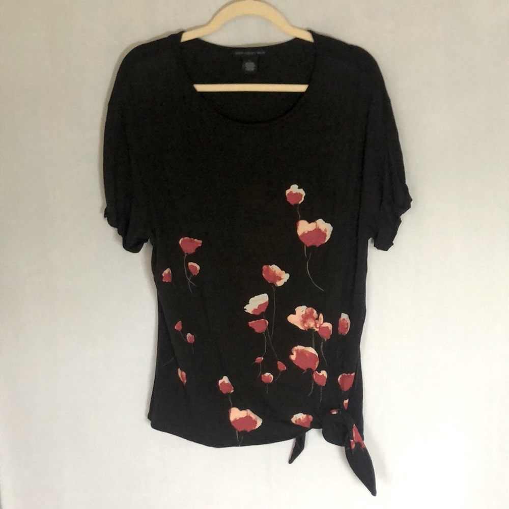Joan Vass Black Floral Tie-Hem Short-Sleeved Top